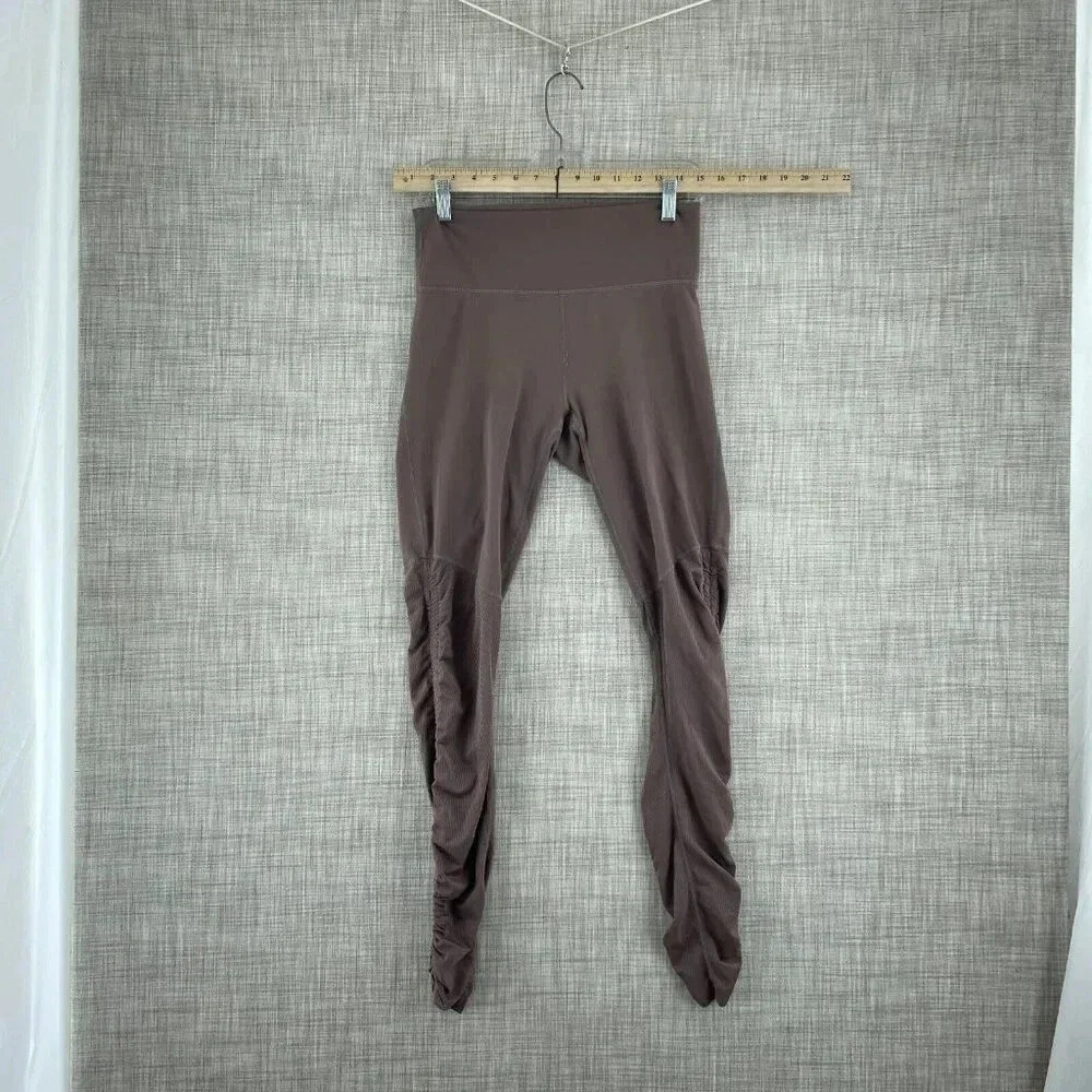 Fabletics Legging Pants Womens 28 waist (no tags) Purple Brown 1985
